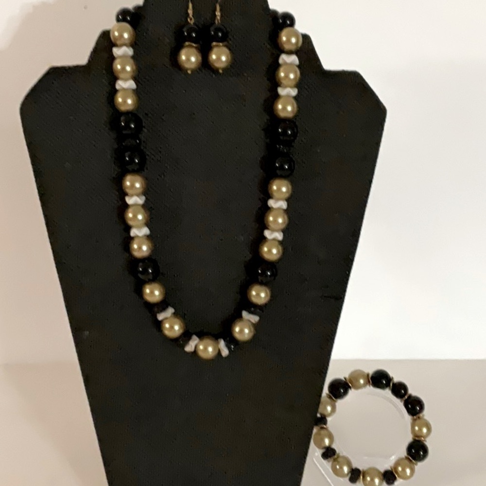 Hand Crafted Jewelry Set Black Gold Pearl 3 Pc. Necklace Bracelet Earrings